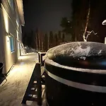 Linnunvilla With Sauna * روفانييمي
