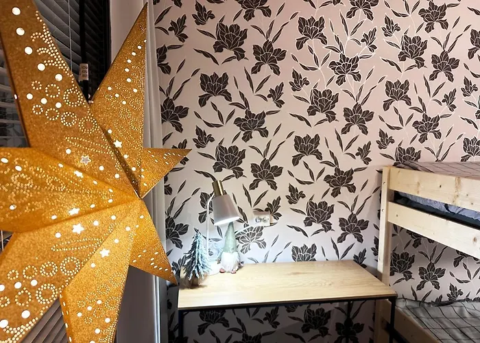 アパート Linnunvilla With Sauna