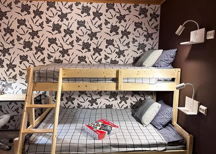 Linnunvilla With Sauna *